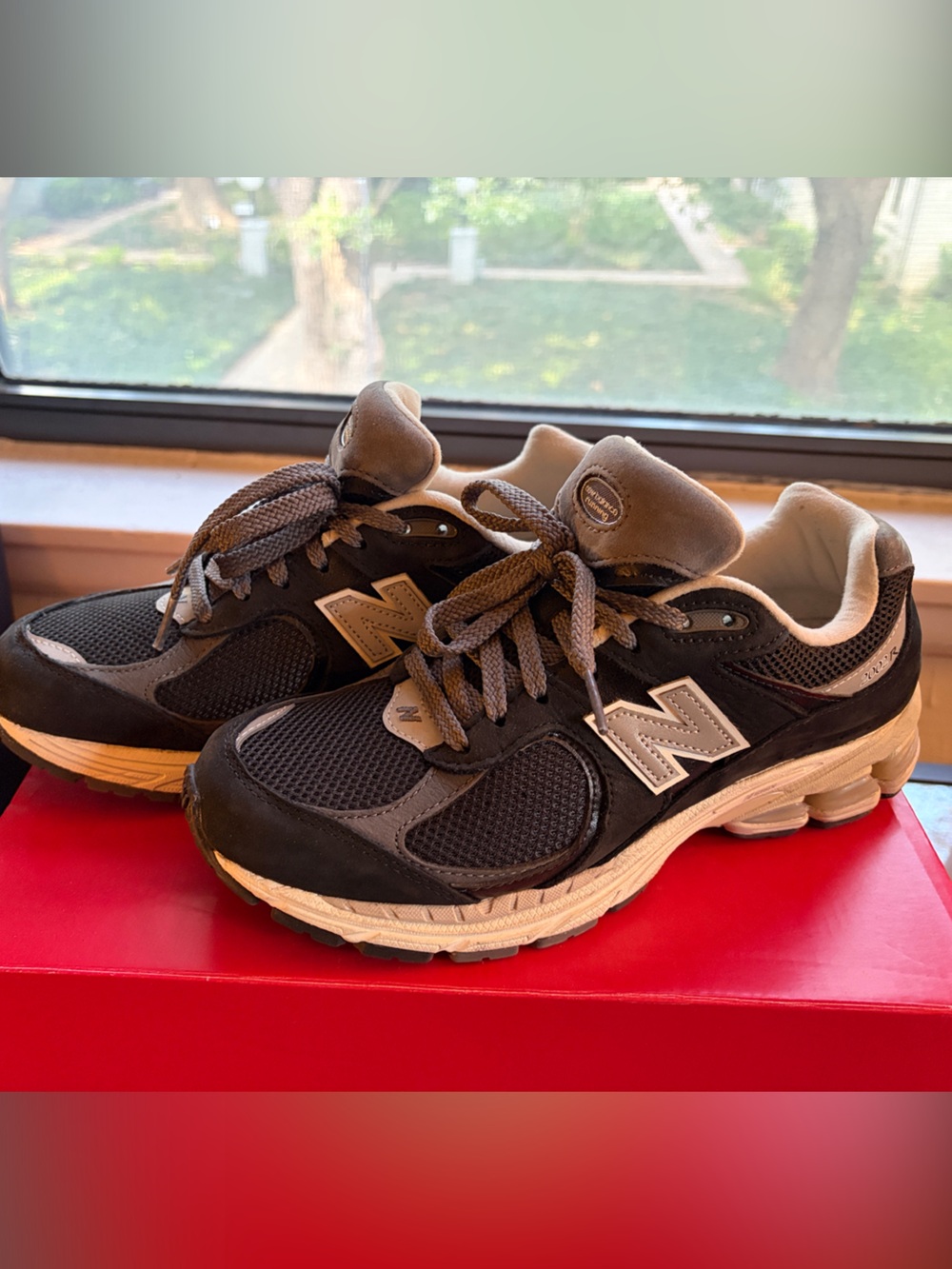 New Balance Black and White 2002R Sneakers